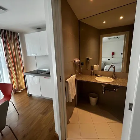 Apartmanhotel Bb Isola 2*