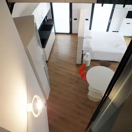 Apartmanhotel Bb Isola Milánó