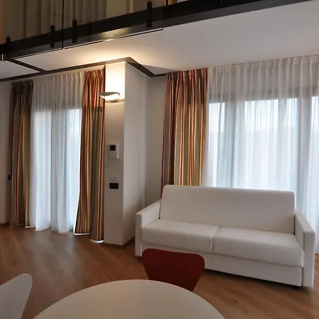 Bb Isola Apartmanhotel Milánó