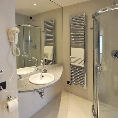 Bb Isola Apartmanhotel