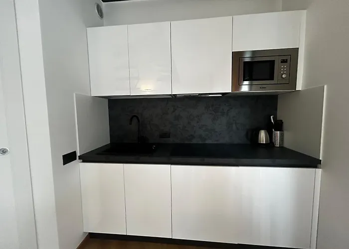 Bb Isola 4* Mailand