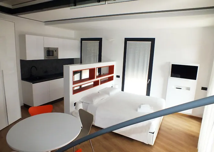 Bb Isola 4* Mailand